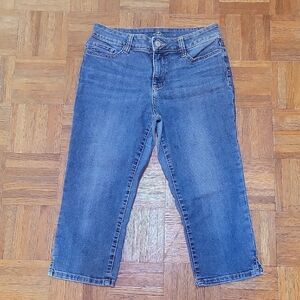 St. John's Bay Denim Capri Jeans SIZE 10
